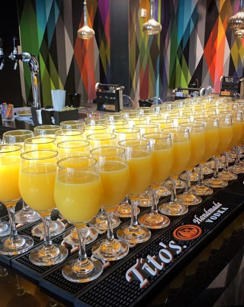 Making N Mimosas Project Social DIY Experience with Bottomless Mimosas at Upstairs Circus